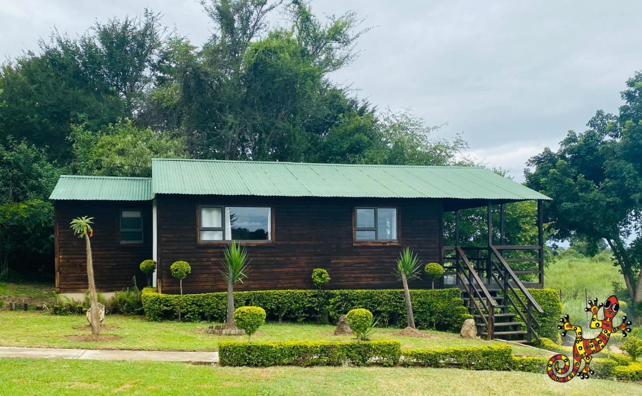 Sabie River Bush Lodge Hazyview Exterior photo